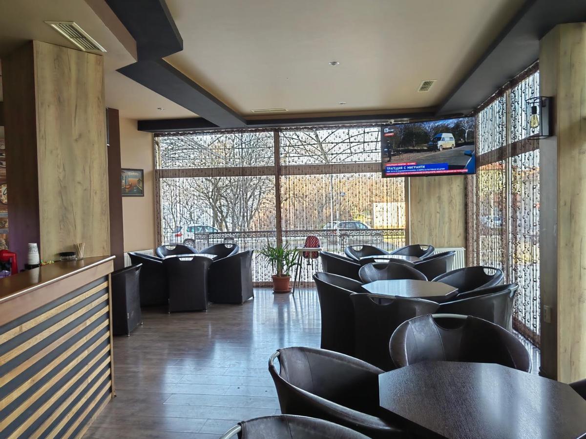 Family Hotel Diana Царёво Экстерьер фото